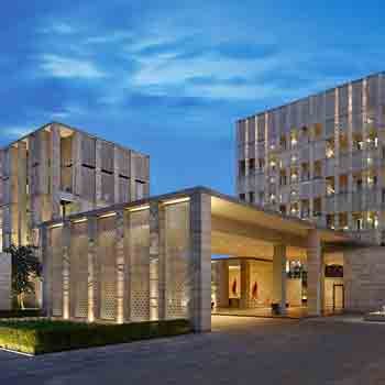 The Lodhi Hotel Massage Center In Delhi