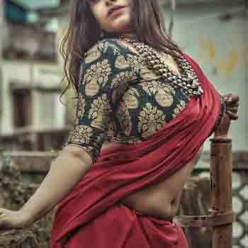 Delhi Housewife Full Body Massage Services