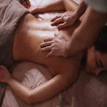 Male To Female Delhi Massage